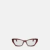 Charakterystyczne okulary w stylu „kocich oczu”