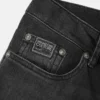 Dżinsy slim fit z numerem produktu