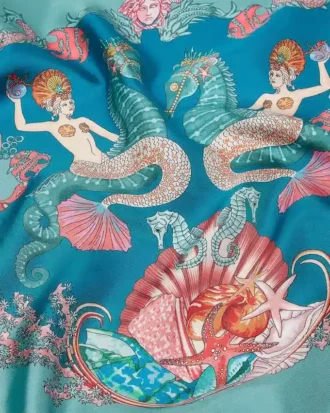 Duży jedwabny fular Coral Theatre 90 cm