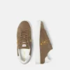Greca Sneakers z zamszu z ozdobami